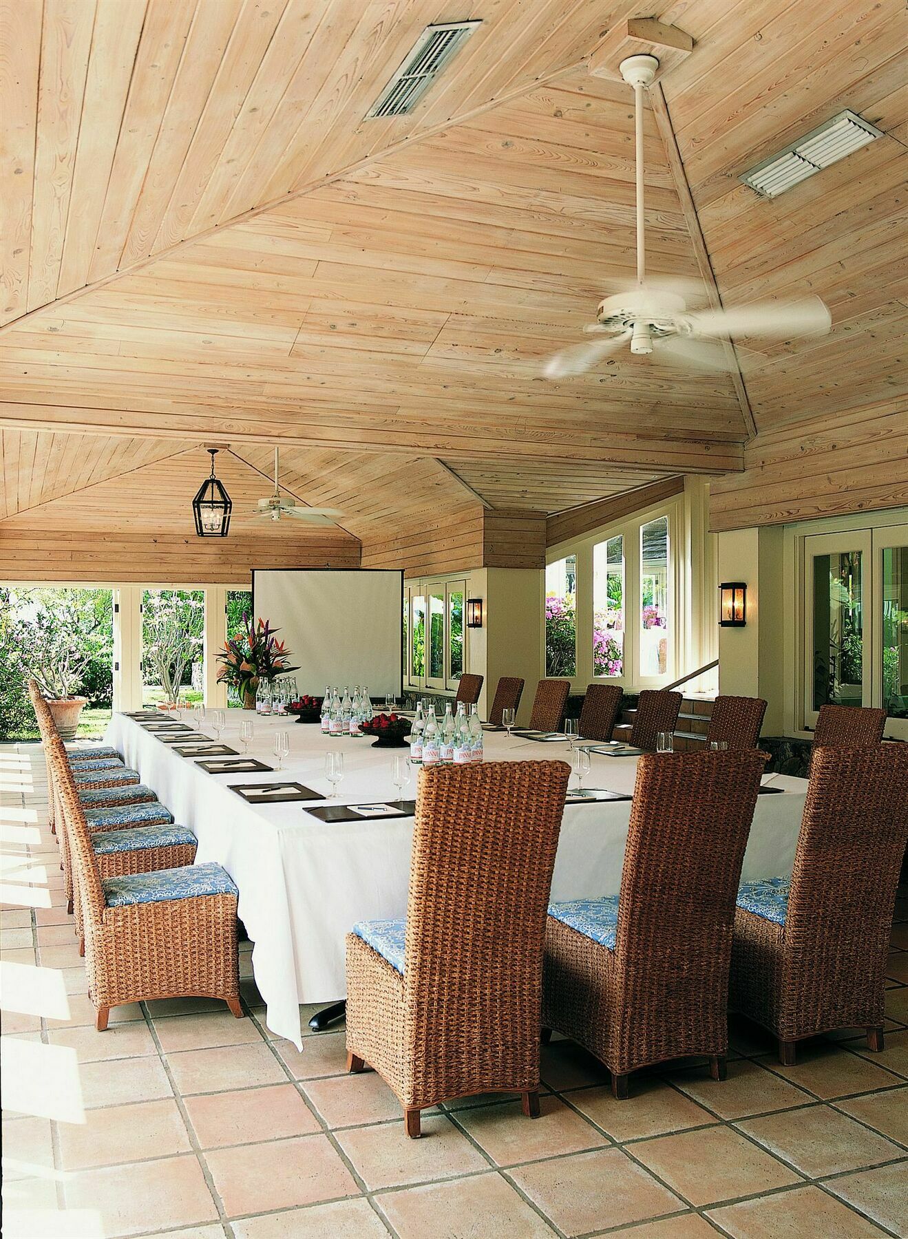 Caneel Bay Resort Cruz Bay Бизнес фото